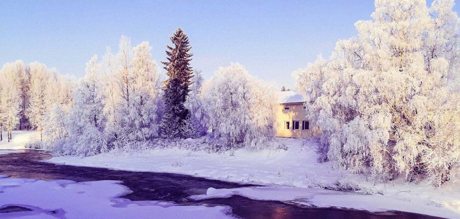 Winter scene from the rapids right next to the AiR Frosterus main building.